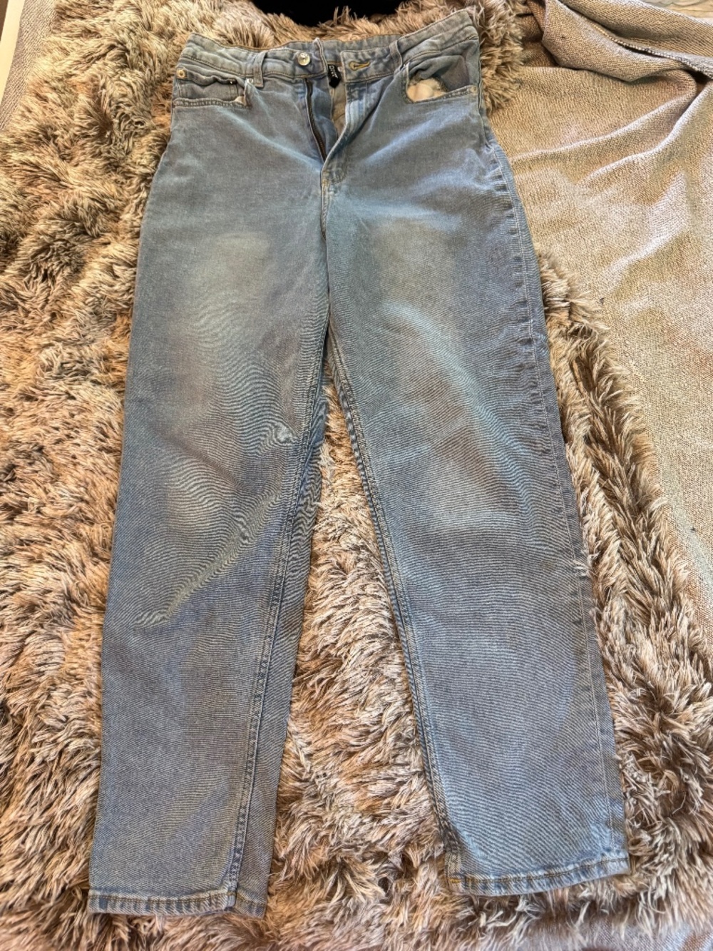 DIVIDED Jeans